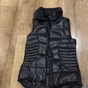 Lululemon Black Quilted Vest with Glossy Finish